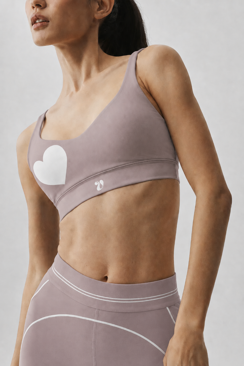 Signature Heart Longline Sports Bra